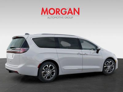 2026 Chrysler Pacifica — interior view