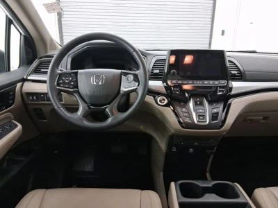 2023 Honda Odyssey Van - Photo 4