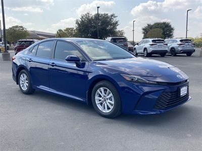 2026 Toyota Camry - Photo 3