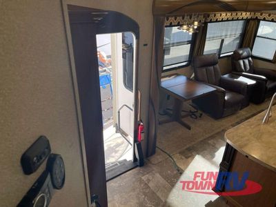 2018 Forest River RV Cedar Creek Hathaway Edition - Photo 10