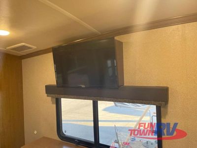 2018 Forest River RV Cedar Creek Hathaway Edition - Photo 45