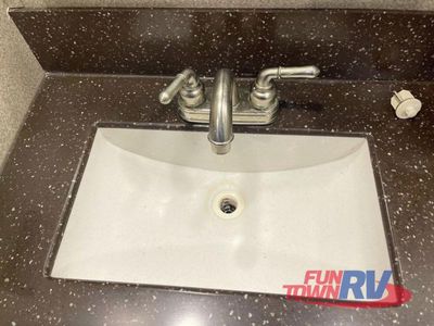 2018 Forest River RV Cedar Creek Hathaway Edition - Photo 38