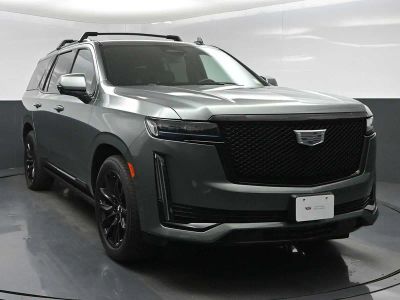 2023 Cadillac Escalade — detail view