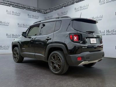 2018 Jeep Renegade — rear three-quarter view