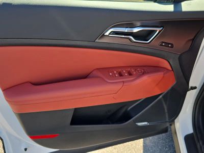 2026 Kia Sportage — photo 18 view