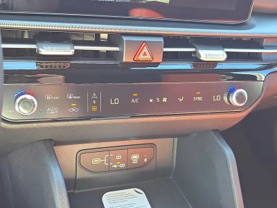 2026 Kia Sportage — photo 26 view