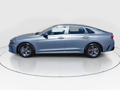 2024 Kia K5 - Photo 4
