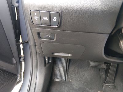 2024 Kia K5 - Photo 13