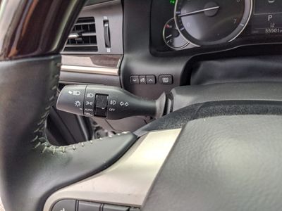2017 Lexus ES - Photo 29