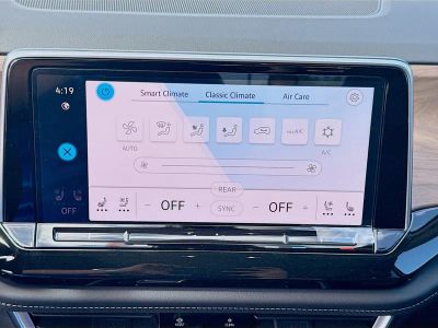 2026 Volkswagen Atlas — photo 14 view