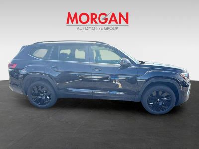 2026 Volkswagen Atlas — photo 8 view
