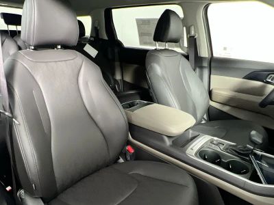 2026 Kia Carnival — photo 33 view