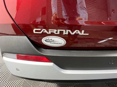 2026 Kia Carnival — detail view