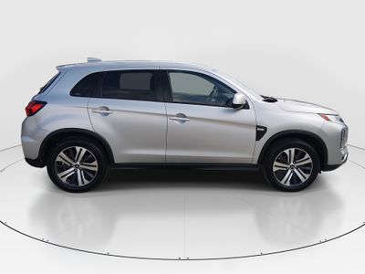 2024 Mitsubishi Outlander Sport — photo 8 view