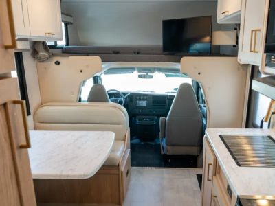 2026 Thor Motor Coach CHATEAU - Photo 3