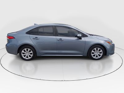 2024 Toyota Corolla — photo 8 view