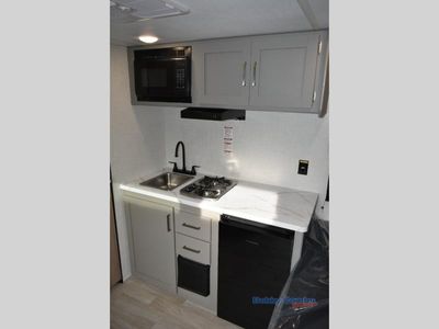 2026 Keystone RV Hideout Mini — photo 8 view