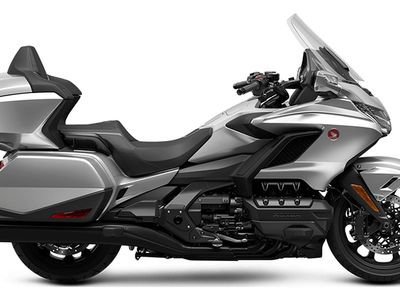 2025 Honda Gold Wing Tour - Photo 13