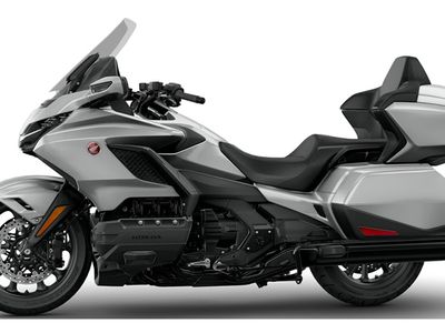 2025 Honda Gold Wing Tour - Photo 14