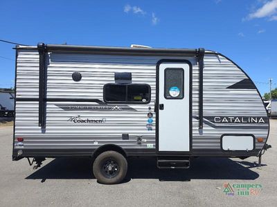 2024 Coachmen RV Catalina Summit Series 7 - Photo 8