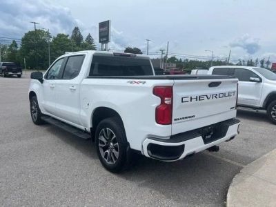 2021 Chevrolet Silverado 1500 — rear three-quarter view
