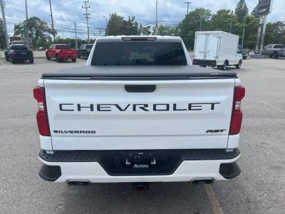 2021 Chevrolet Silverado 1500 — interior view