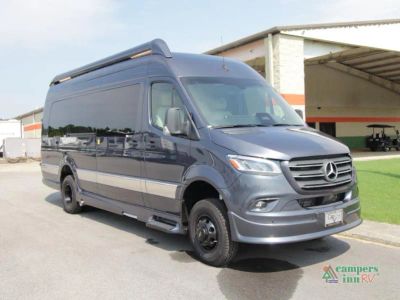 2027 Grech RV Strada-ion AWD in TENORITE GREY — front three-quarter view