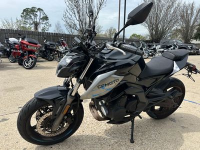 2022 CFMOTO 650NK - Photo 2