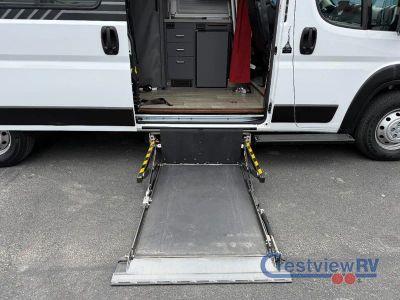 2023 Winnebago Roam - Photo 7