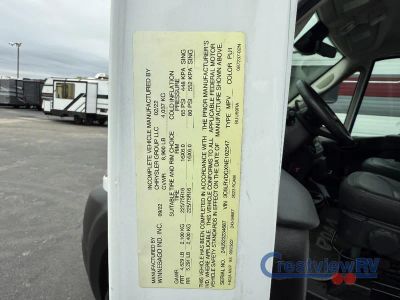 2023 Winnebago Roam - Photo 13