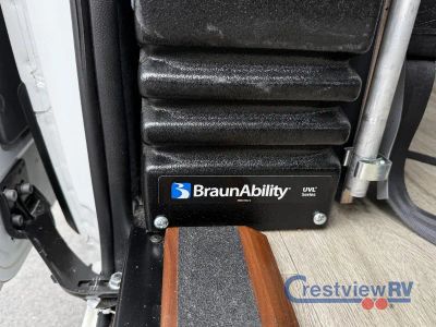2023 Winnebago Roam - Photo 10