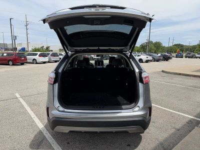 2023 Ford Edge — detail view