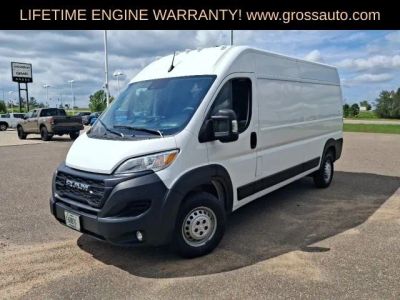 2025 RAM ProMaster 3500 — interior view