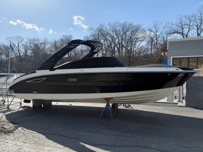 2025 Sea Ray ECT 6.2L MPI DTS BR3 - Photo 3