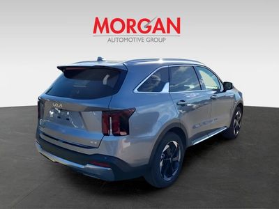 2026 Kia Sorento Hybrid — rear three-quarter view