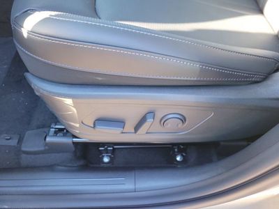 2026 Kia Sorento Hybrid — photo 9 view