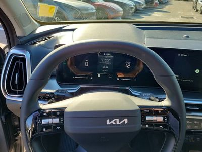 2026 Kia Sorento Hybrid — photo 13 view