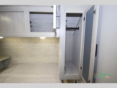 2026 Coachmen RV Catalina Legacy — photo 15 view