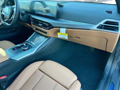 2026 BMW 3 Series — photo 24 view
