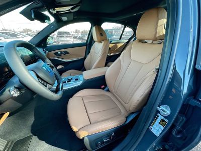 2026 BMW 3 Series — photo 15 view