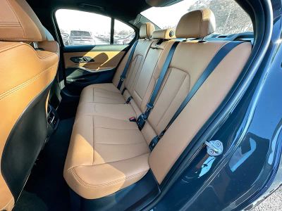 2026 BMW 3 Series — photo 19 view