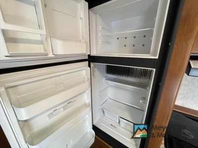 2017 Prime Time RV Avenger - Photo 14