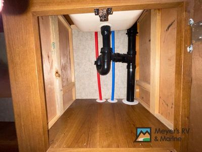 2017 Prime Time RV Avenger - Photo 20