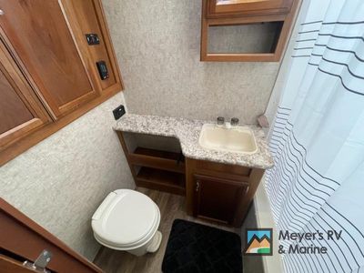 2017 Prime Time RV Avenger - Photo 19