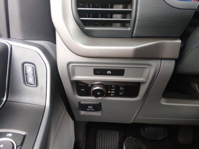 2025 Ford F-150 — photo 13 view