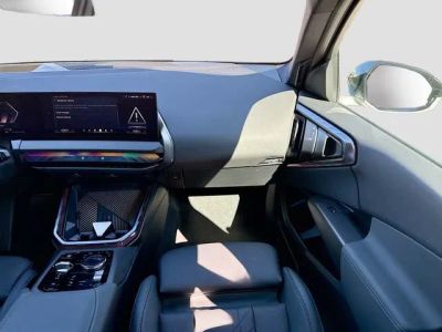 2025 BMW X3 — photo 18 view