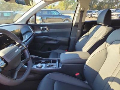 2026 Kia Sorento Hybrid — photo 8 view