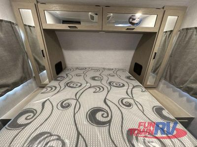 2024 Forest River RV Wildwood - Photo 47