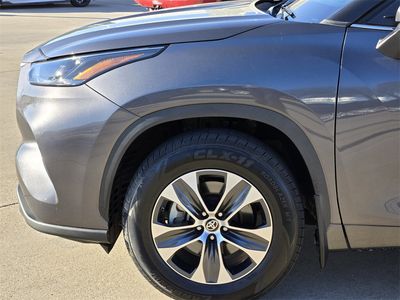 2024 Toyota Highlander - Photo 6