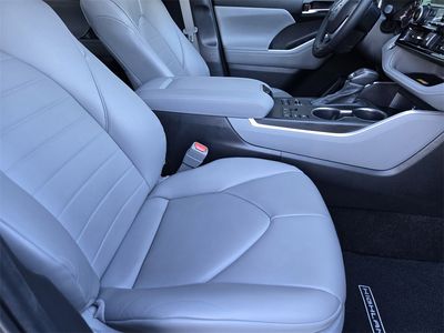 2024 Toyota Highlander - Photo 9